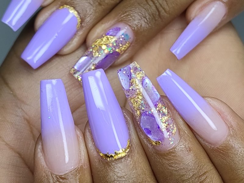 Unhas de gel em promoção