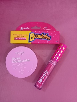 Maquiagem e Acessórios ( Nail designer)