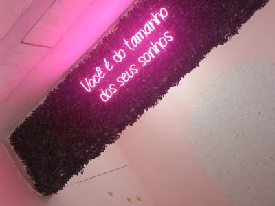Maquiagem e Acessórios ( Nail designer)