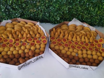 SALGADINHOS DE FESTA ( FEITOS MANUALMENTE)